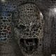 WILD KONG BAS RELIEF - Résine Crackled Chrome - Luminescent - Noir