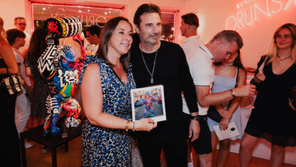 BACK IN IMAGES COCKTAIL OPENING GALERIES ORLINSKI ST-TROPEZ